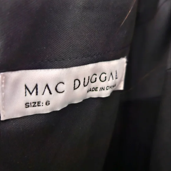 Mac Duggal 67870 Beaded Illusion High Neck Trumpet Gown SZ 6 NWOT - Picture 11 of 14